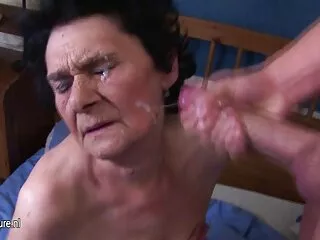Phẳng cô gái y sex bo chong nang dau nhat ban tá hút, con trai, và ngồi lỗ trên lớn